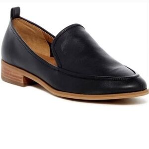 Susina Kellen-Lea Black Leather Almond Toe Loafers - BRAND NEW IN BOX